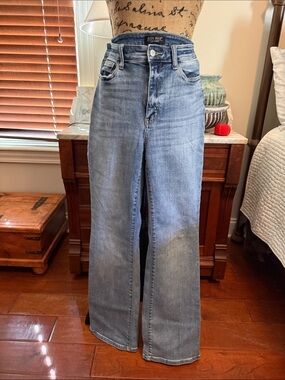 Judy Blue Light Blue High-Rise Wide Leg Jeans